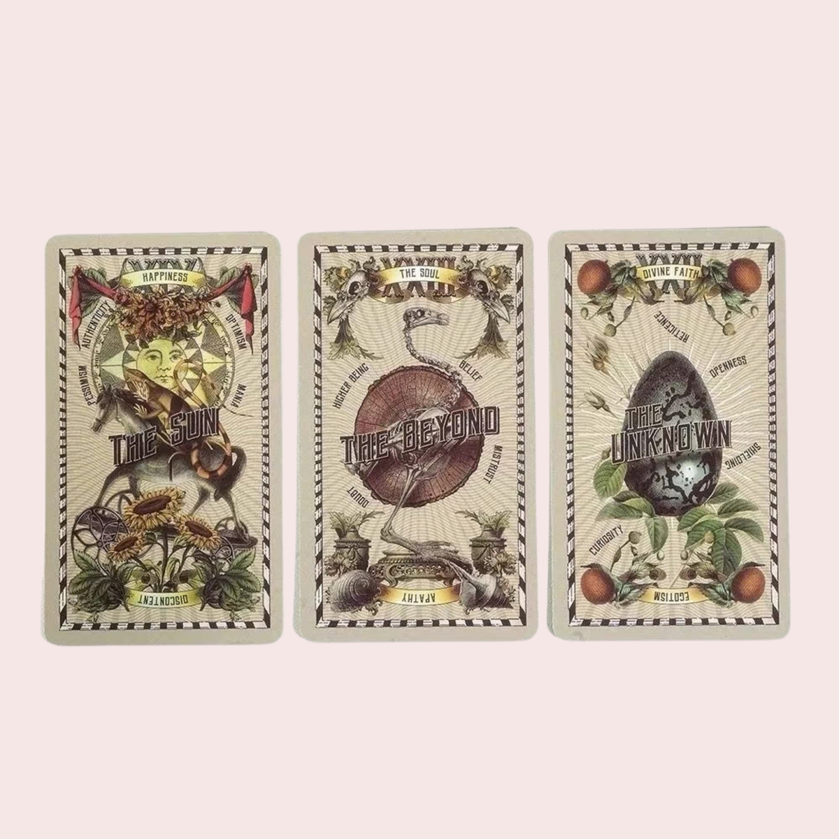 Tres cartas del Tarot 5¢ con ilustración tipo grabado