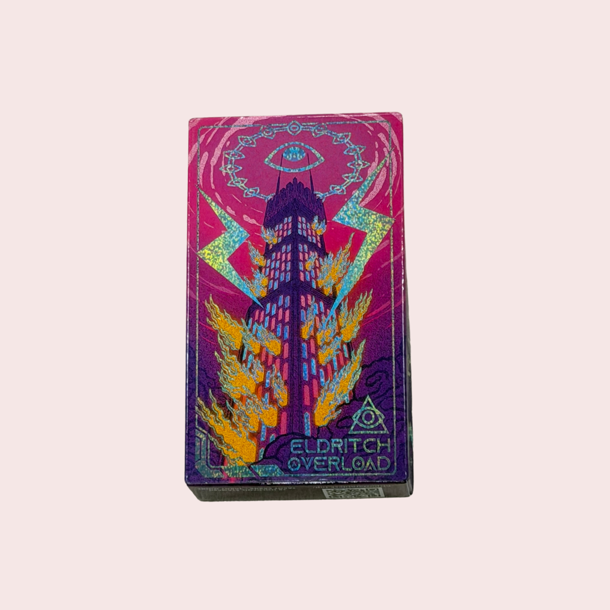 Caja del tarot Eldritch Overload con acabado holográfico y arte neón