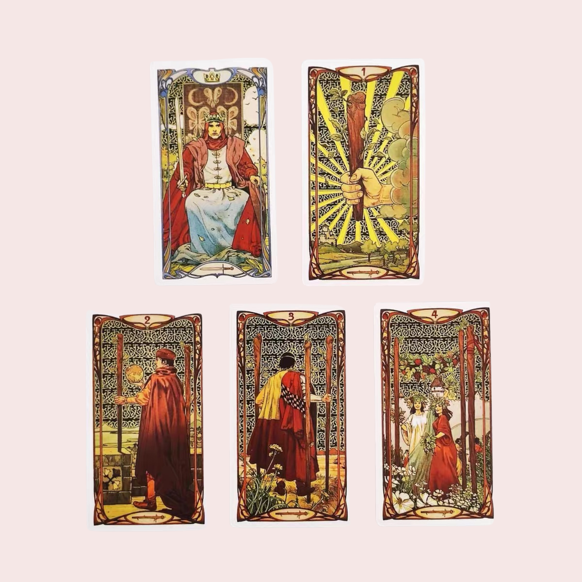 Cinco cartas del Tarot Golden Art Nouveau con marcos dorados