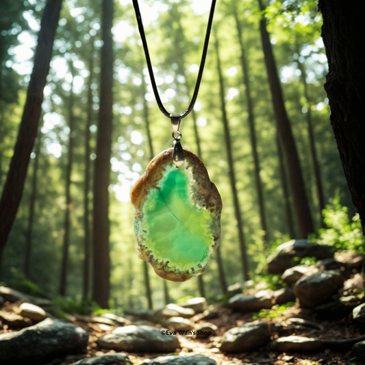 Colgante de Piedra Natural Verde – Sanación y Equilibrio Energético