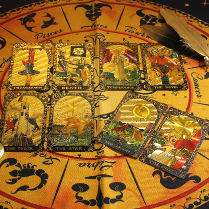 Detalle del Kit Tarot Completo — tapete y cristal natural incluidos | Eva Wan's Shop