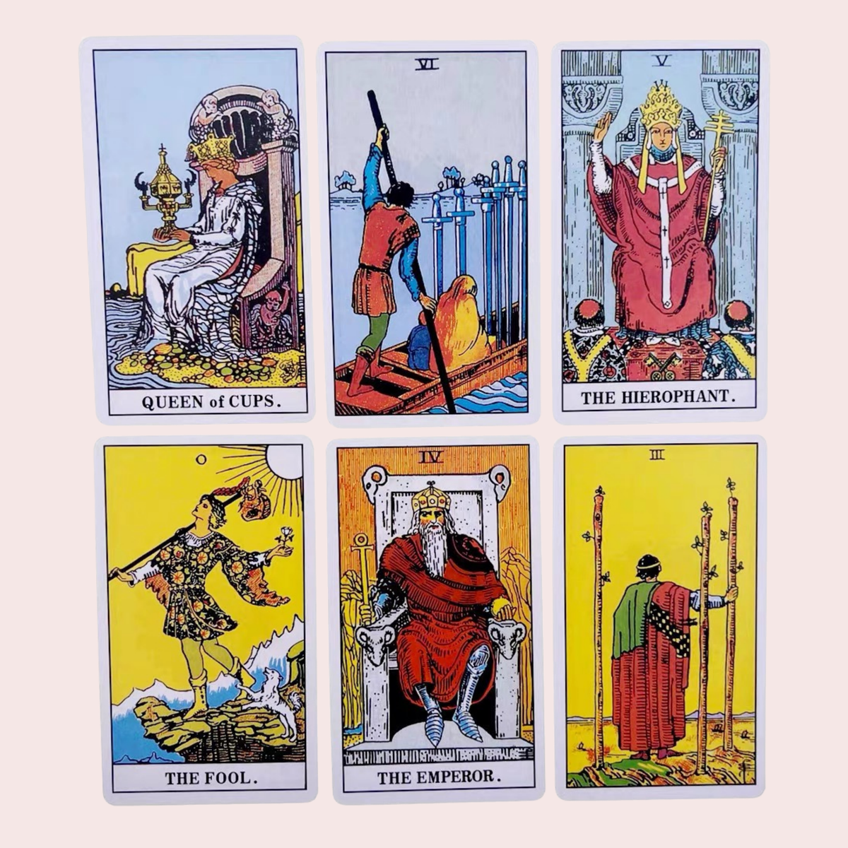 Seis cartas del Tarot Classic Design con escenas tradicionales a color