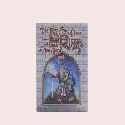 Caja del Mazo de Tarot The Lord of the Rings con un mago ilustrado